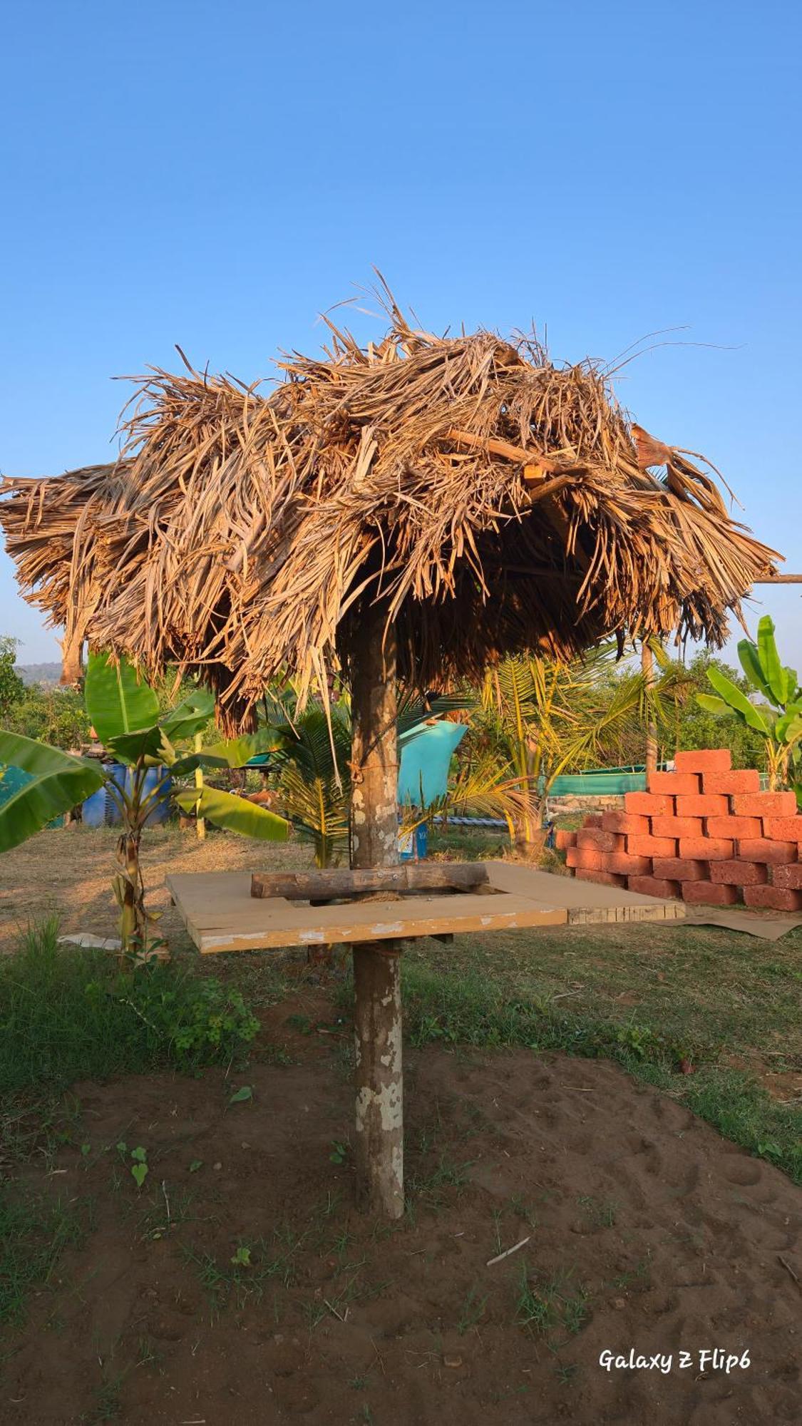 Sea Touch Beach Resort Harihareshwar Exterior photo
